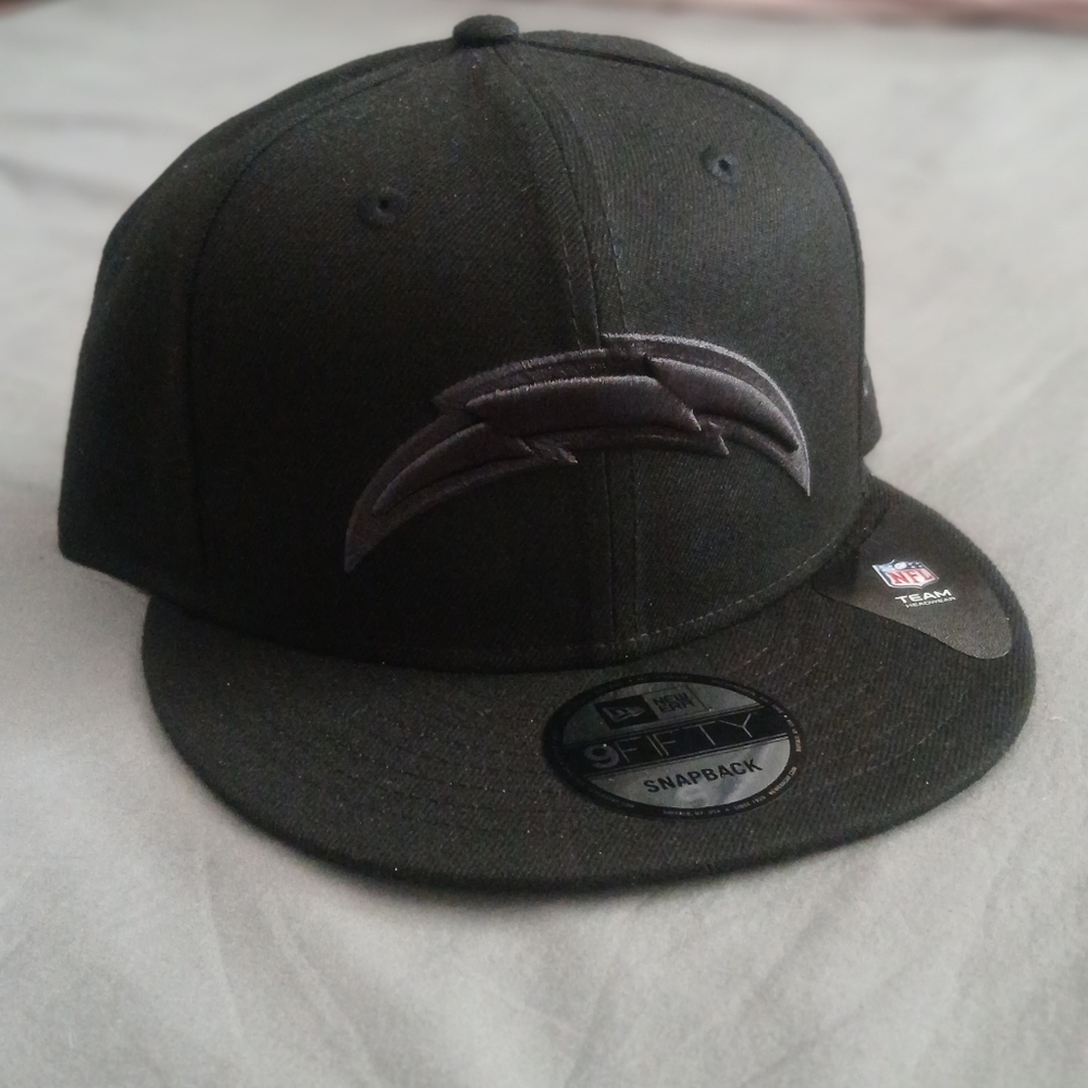 NFL L.A. Chargers Triple Black Sports Cap - Snapback